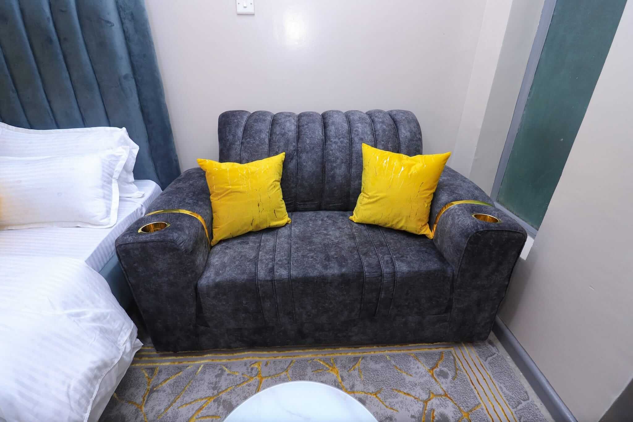affordable bedsitter Airbnb in Embakasi