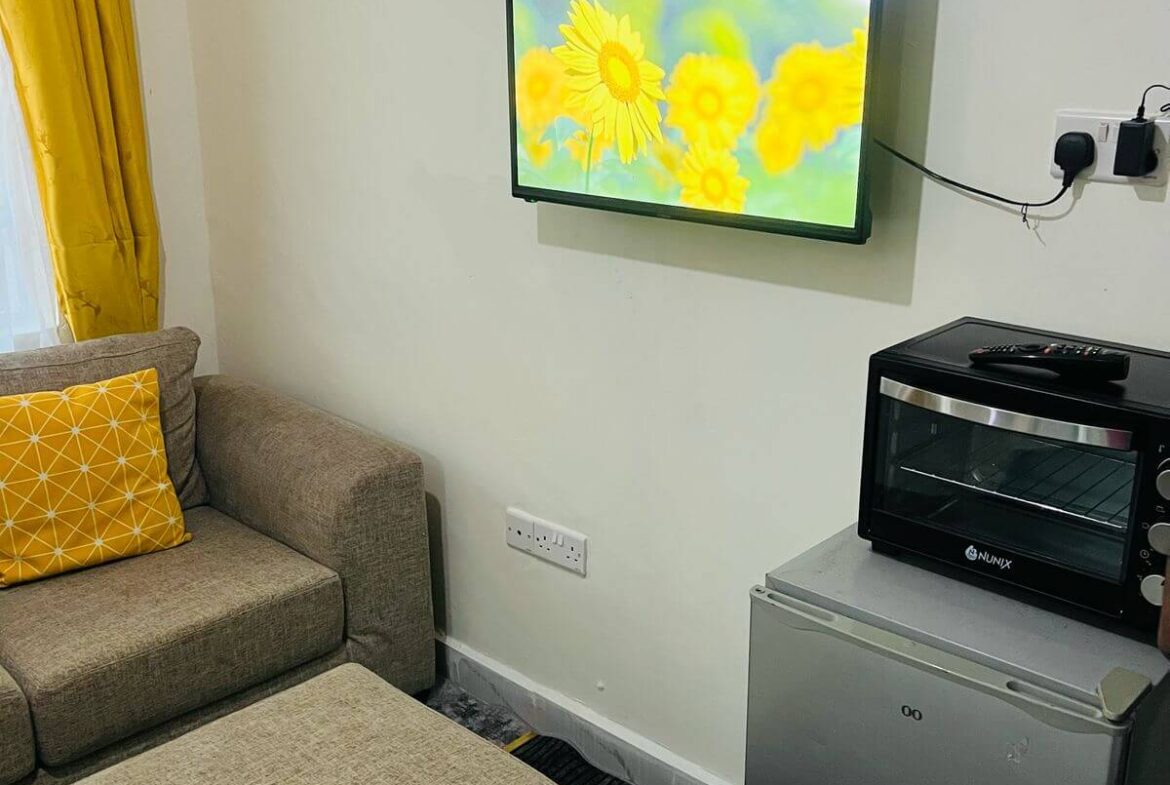BnB Utawala Bedsitter At L&N Apartments