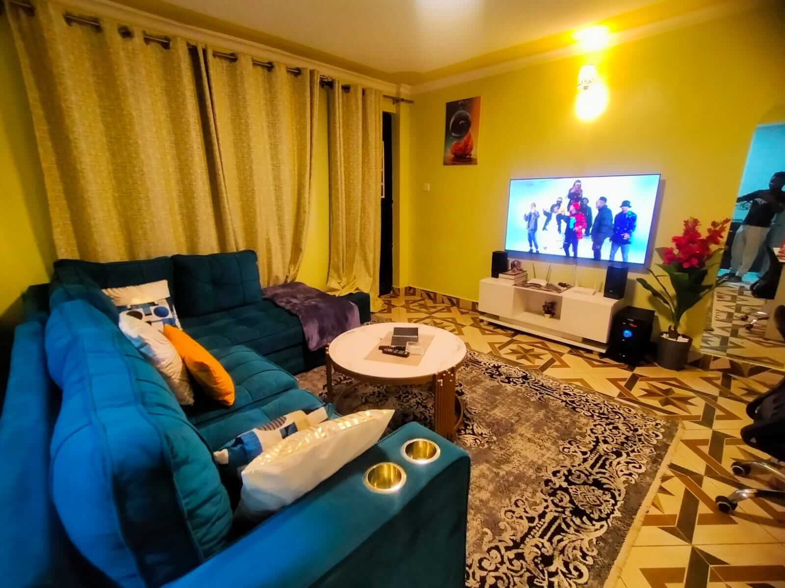 Mirema Airbnb near Alfaker Lounge Opposite Safaripark Gardens Estate