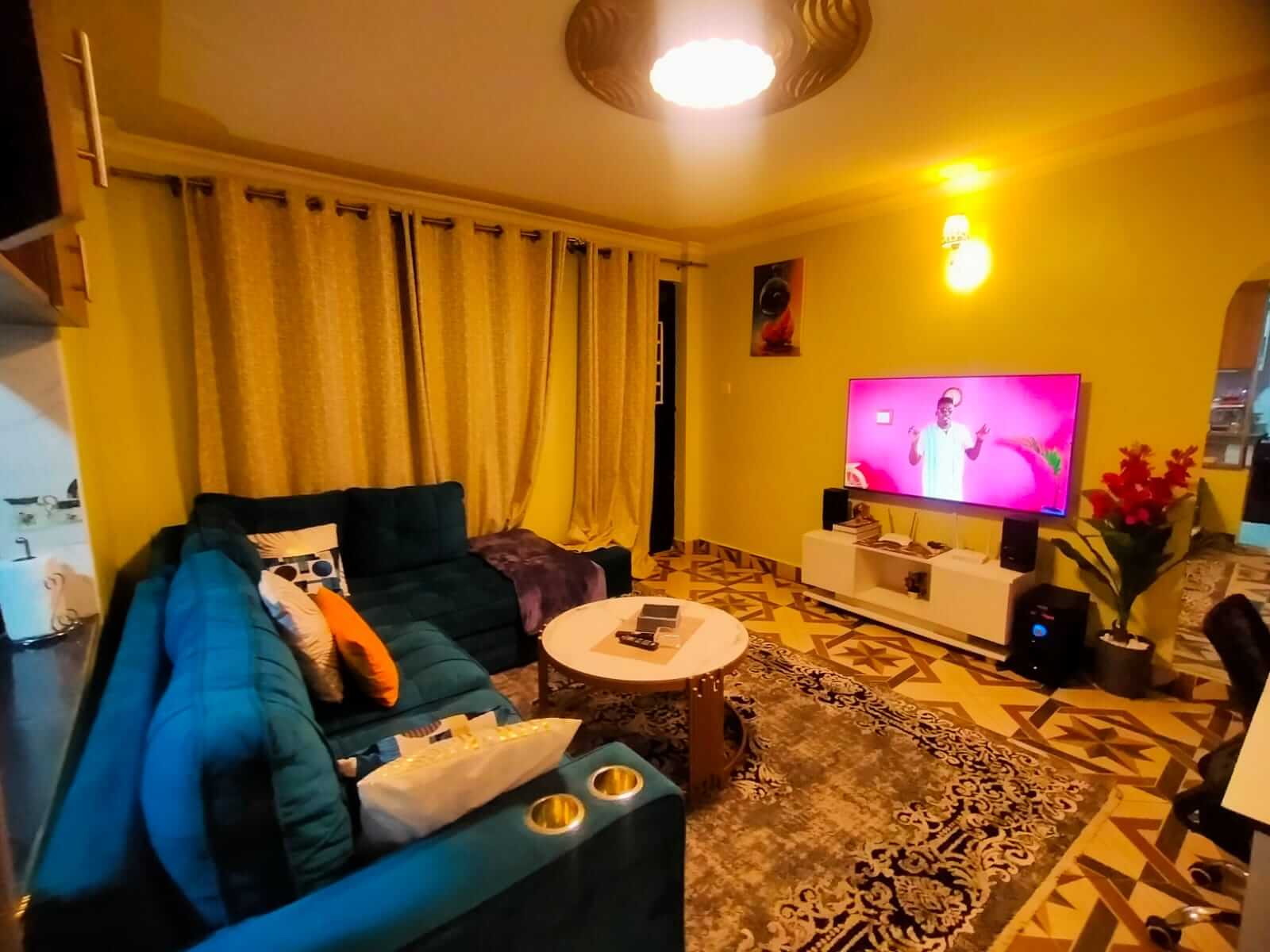 Mirema Airbnb near Alfaker Lounge Opposite Safaripark Gardens Estate